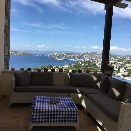 Karia Penthouse شقة *