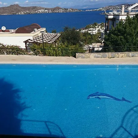 Karia Penthouse *