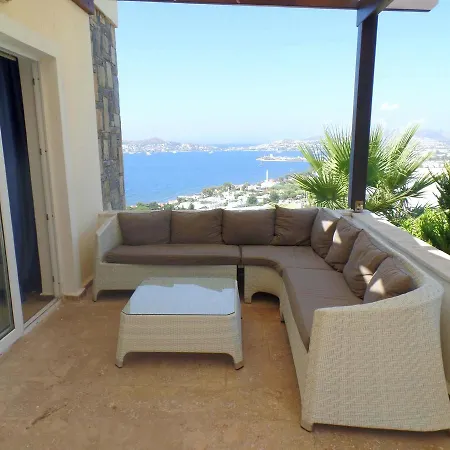 Karia Penthouse